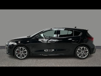 Used Ford Focus 2023 for sale - 79371736: Photo