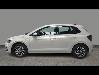 Used Volkswagen Polo 2022 for sale - 79104721: Photo