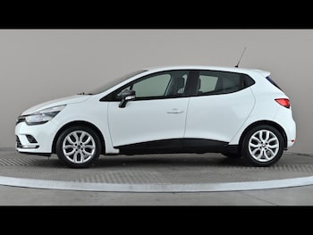 Used Renault Clio 2018 for sale - 79482938: Photo