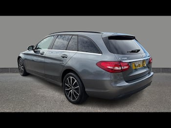 Used Mercedes-Benz C Class 2019 for sale - 79867781: Photo