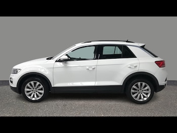 Used Volkswagen T-Roc 2019 for sale - 78666837: Photo