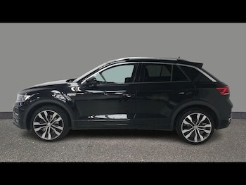 Used Volkswagen T-Roc 2018 for sale - 78646363: Photo
