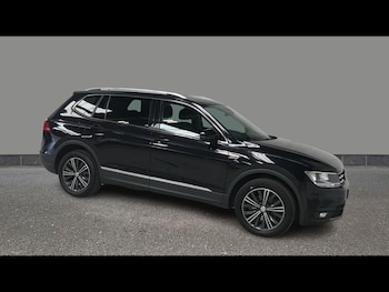 Used Volkswagen Tiguan Allspace 2018 for sale - 78739245: Photo