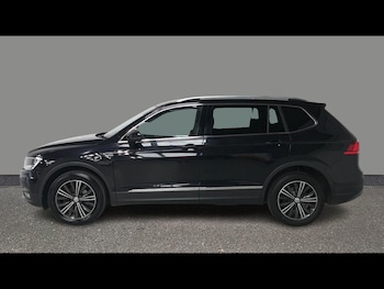 Used Volkswagen Tiguan Allspace 2018 for sale - 78739245: Photo