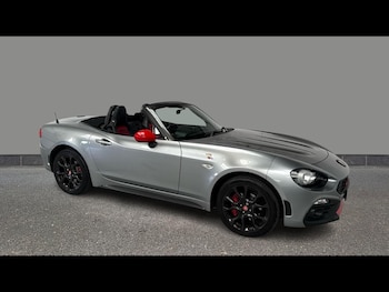 Used Abarth 124 Spider 2018 for sale - 78888507: Photo