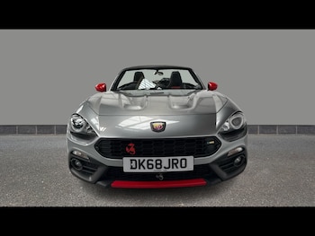 Used Abarth 124 Spider 2018 for sale - 78888507: Photo