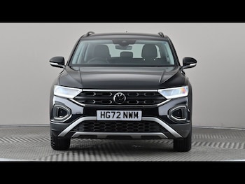 Used Volkswagen T-Roc 2023 for sale - 79473902: Photo