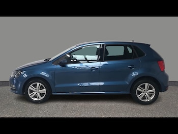 Used Volkswagen Polo 2017 for sale - 78944411: Photo