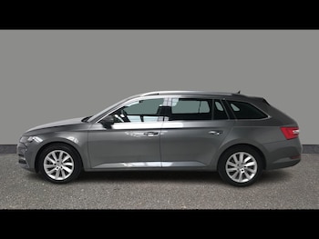 Used Skoda Superb 2023 for sale - 78722797: Photo