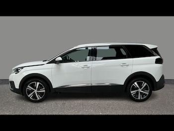 Used Peugeot 5008 2018 for sale - 79588423: Photo