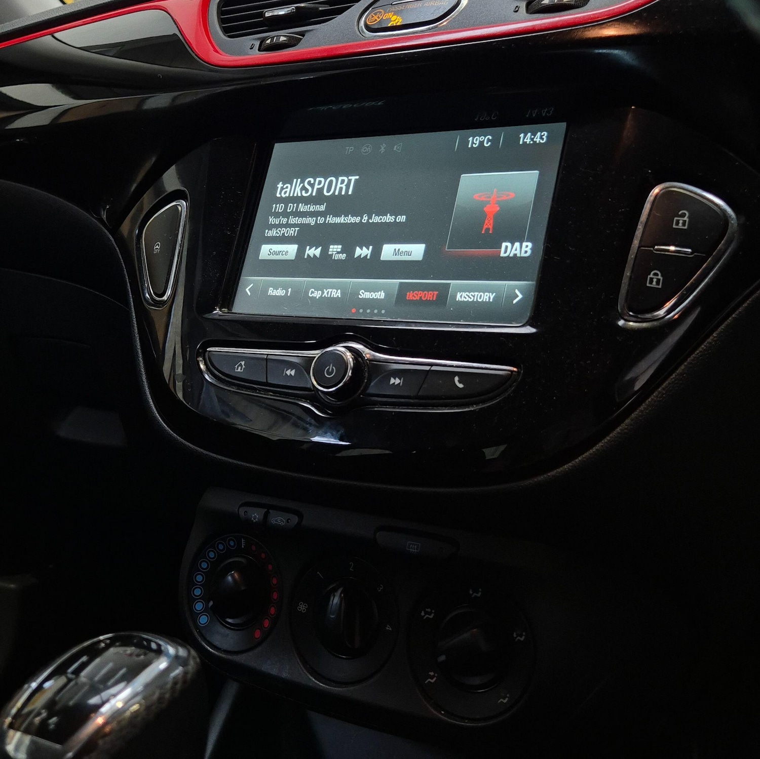 Used Vauxhall Corsa for sale - 76995382: Photo 29