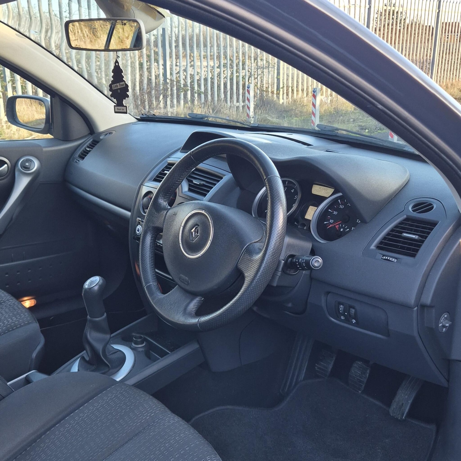 Used Renault Megane 2007 for sale - 76824255: Photo 11