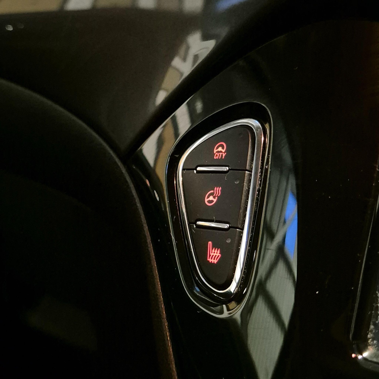 Used Vauxhall Corsa 2018 for sale - 76865332: Photo 31