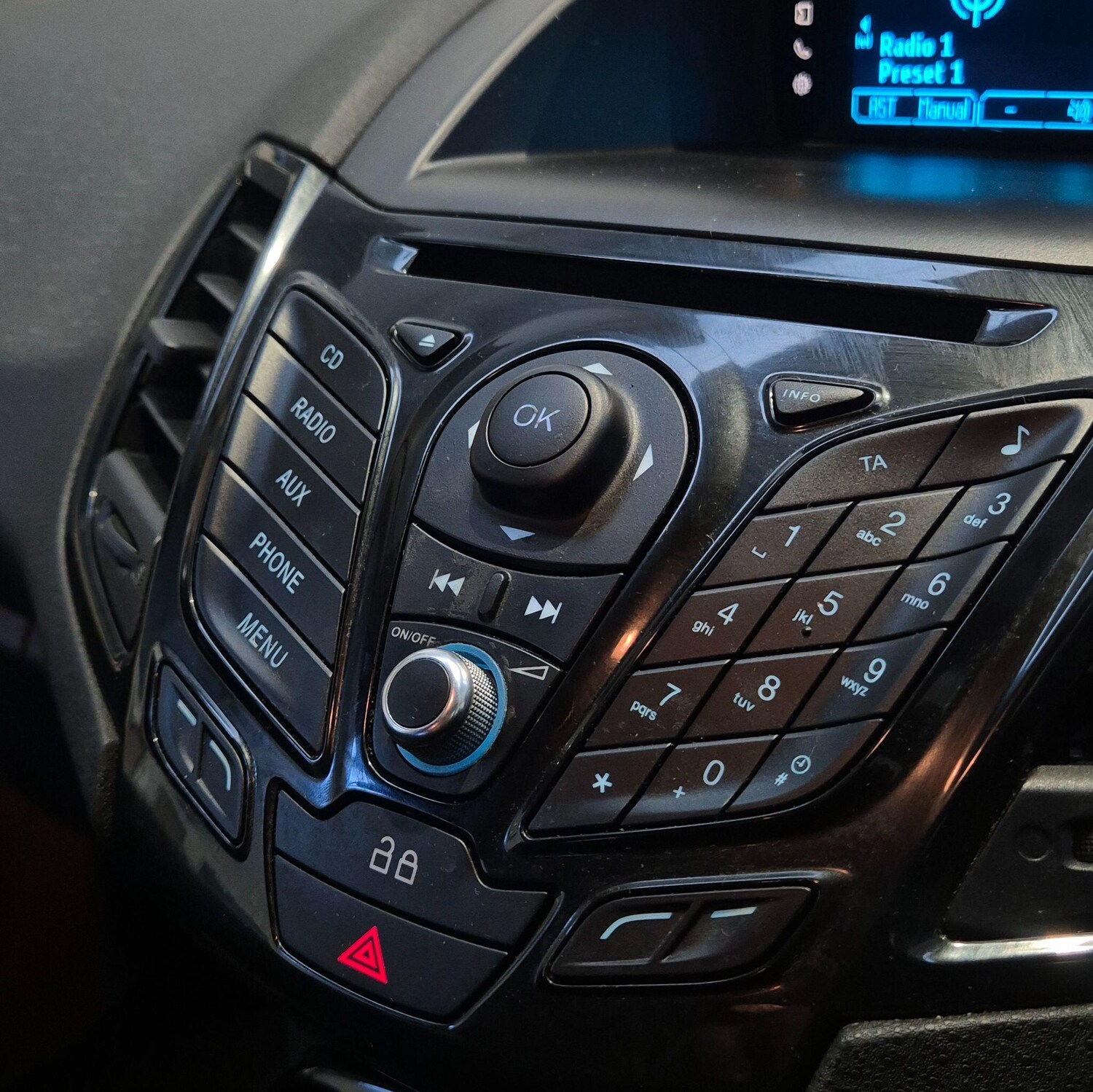 Used Ford Fiesta 2014 for sale - 76660592: Photo 34