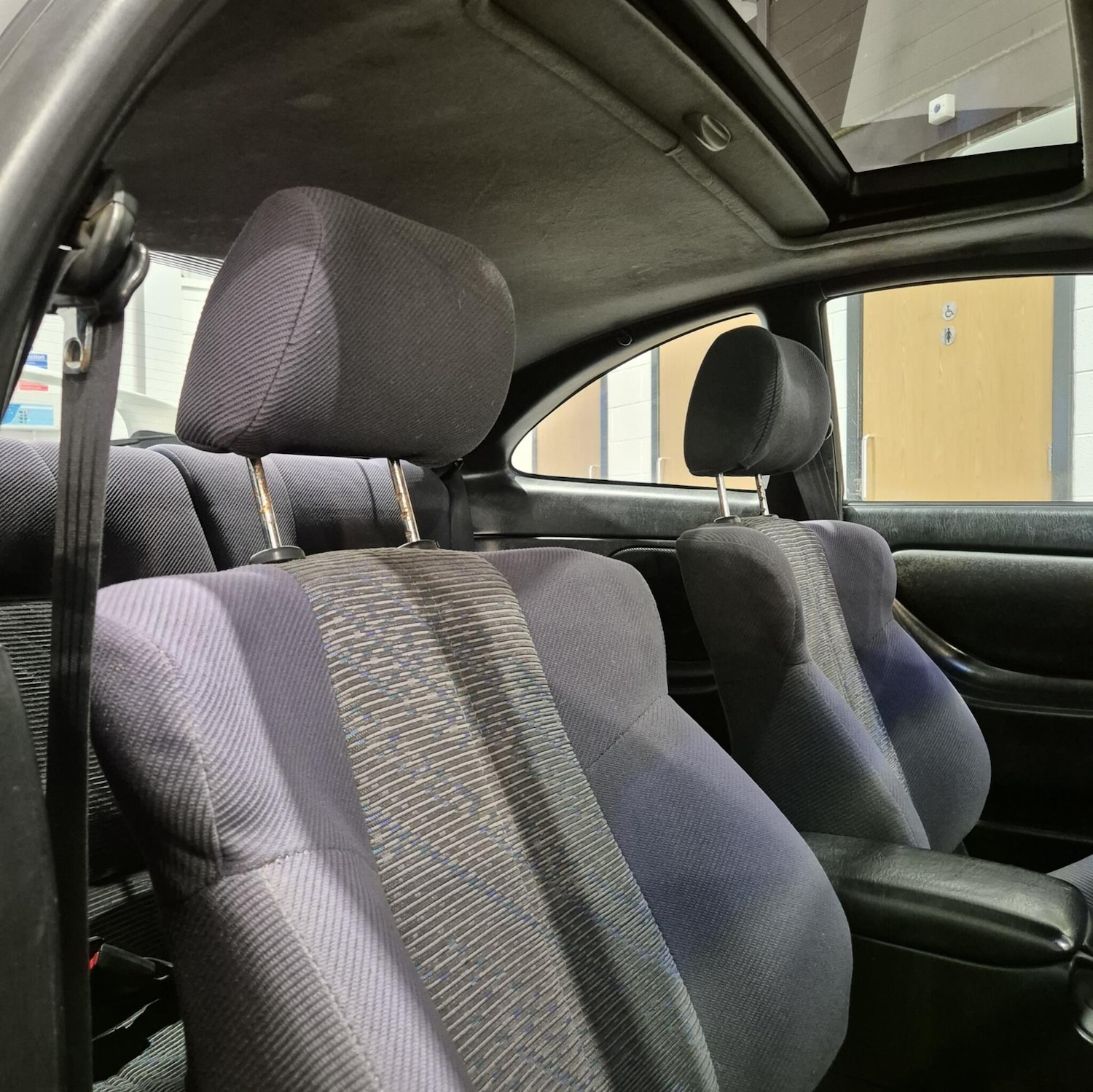 Used Toyota Celica 1999 for sale - 76671701: Photo 35