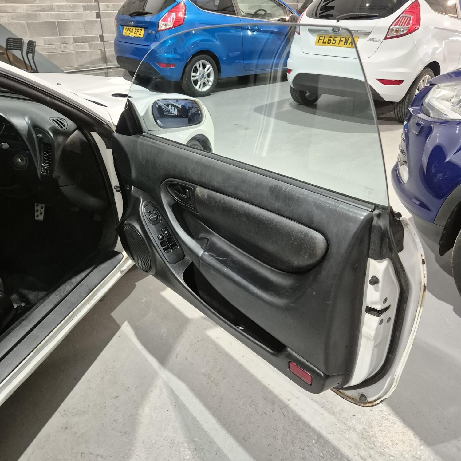 Used Toyota Celica 1999 for sale - 76671701: Photo 38