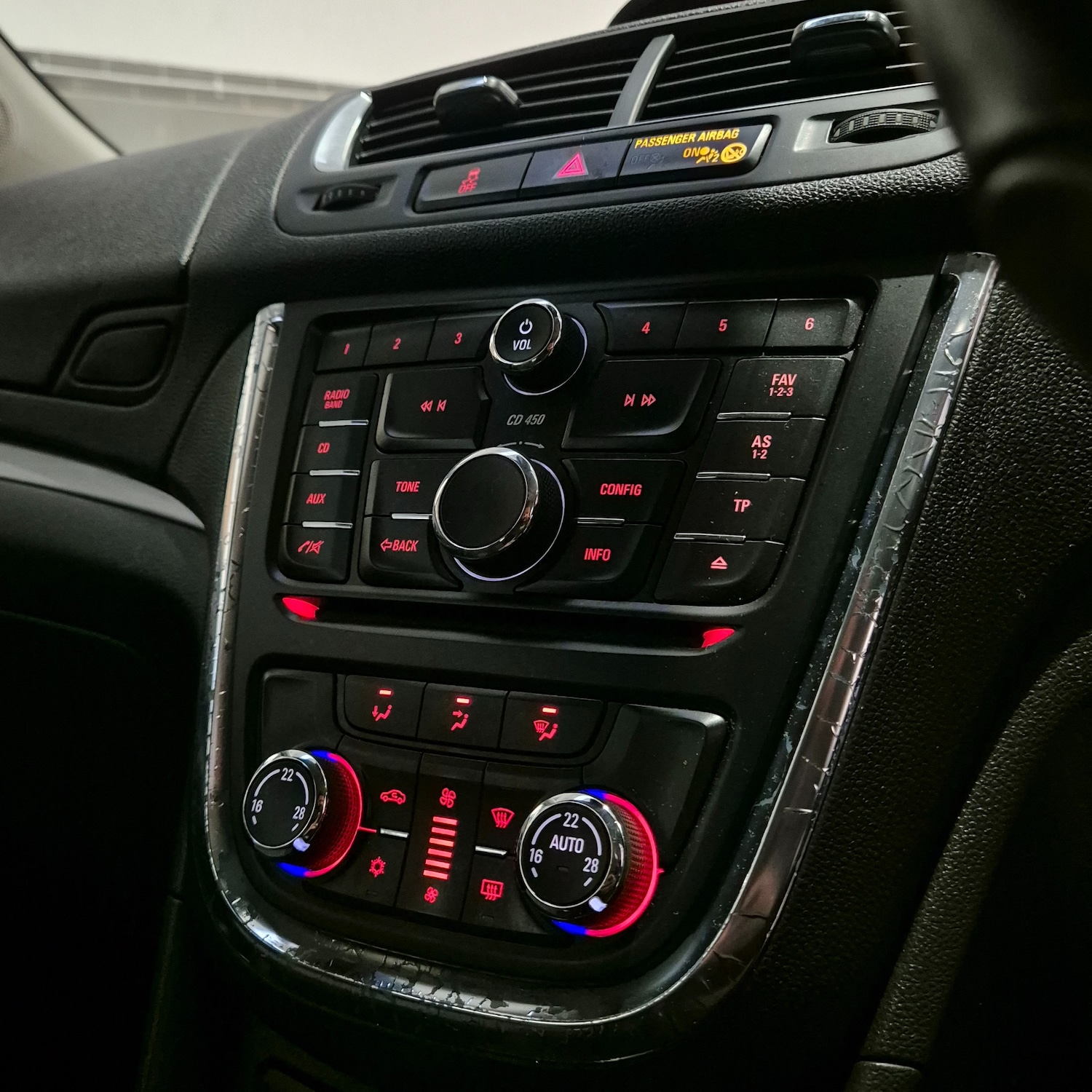 Used Vauxhall Mokka 2015 for sale - 77418281: Photo 23