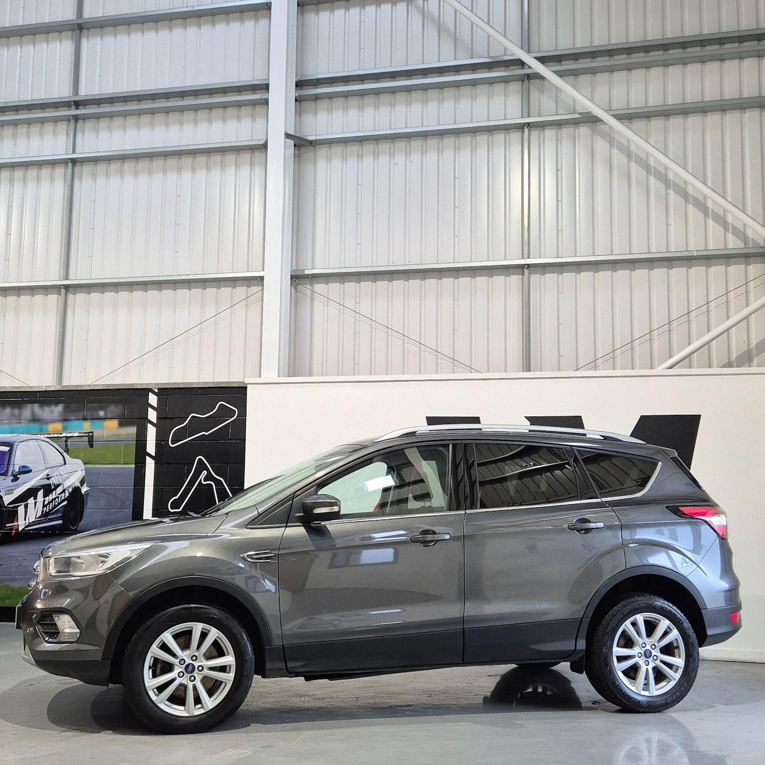 Used Ford Kuga 2018 for sale - 76660596: Photo 3