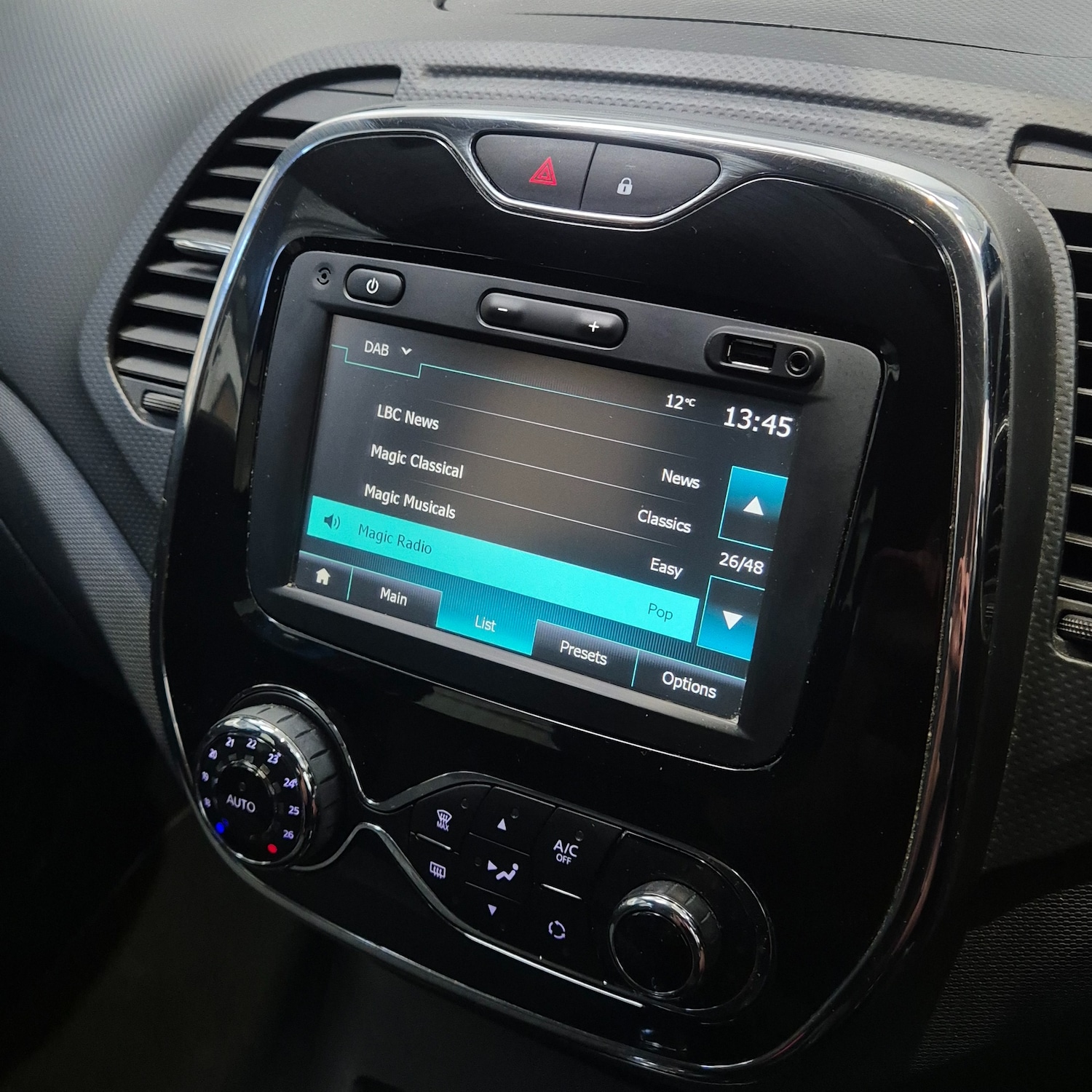 Used Renault Captur 2016 for sale - 78150736: Photo 26