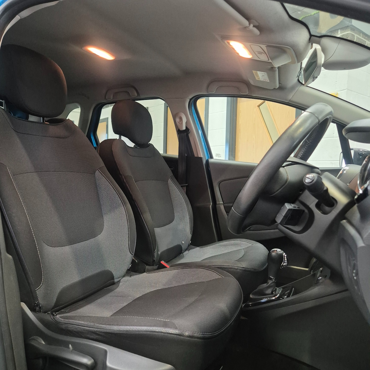 Used Renault Captur 2016 for sale - 78150736: Photo 29