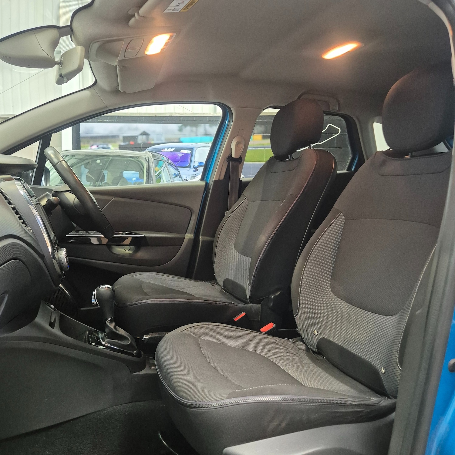 Used Renault Captur 2016 for sale - 78150736: Photo 33