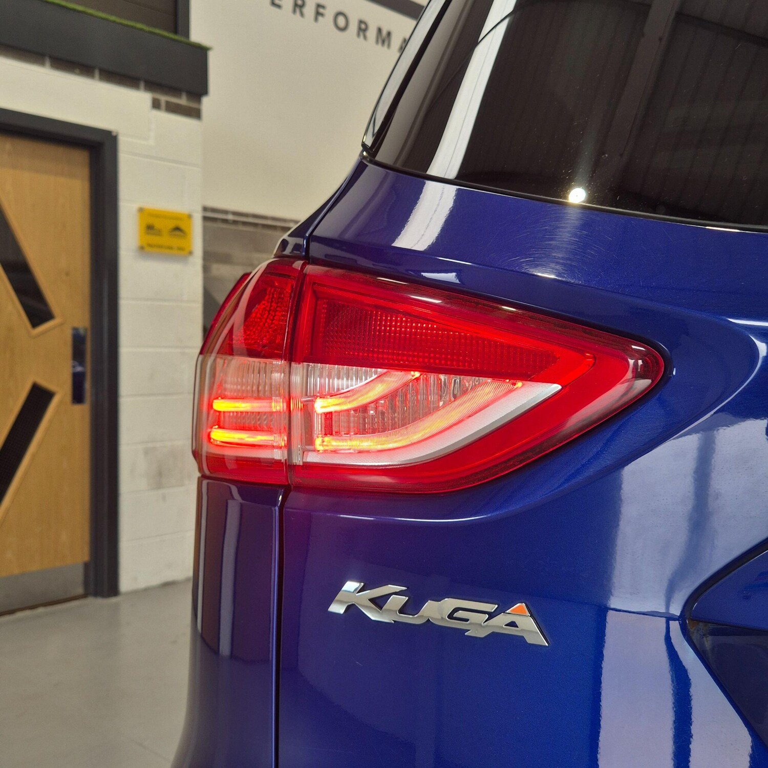 Used Ford Kuga 2015 for sale - 76660593: Photo 29