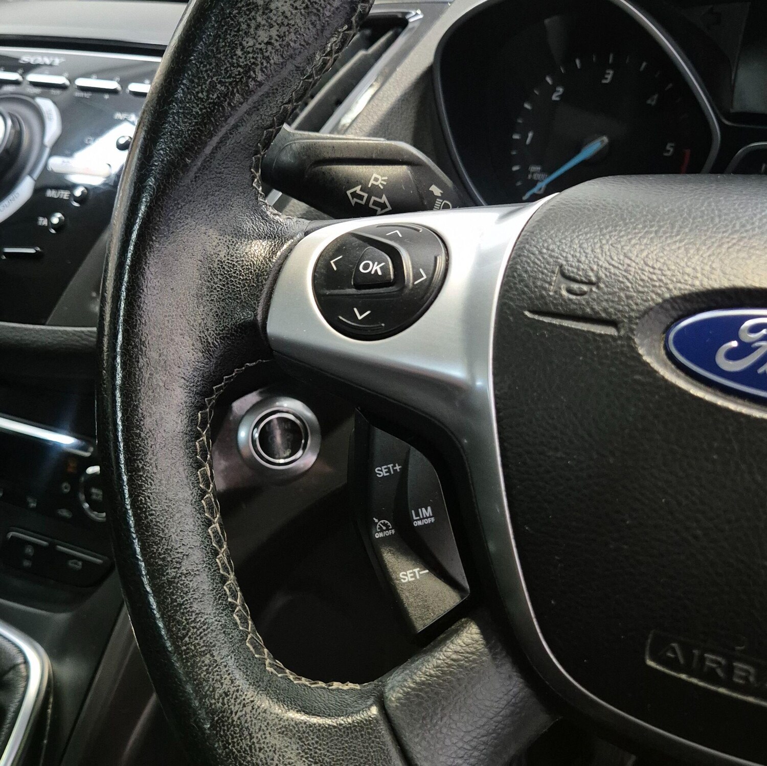 Used Ford Kuga 2015 for sale - 76660593: Photo 33