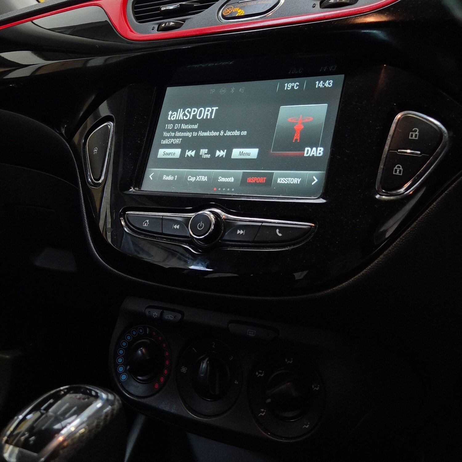 Used Vauxhall Corsa 2018 for sale - 76660590: Photo 29