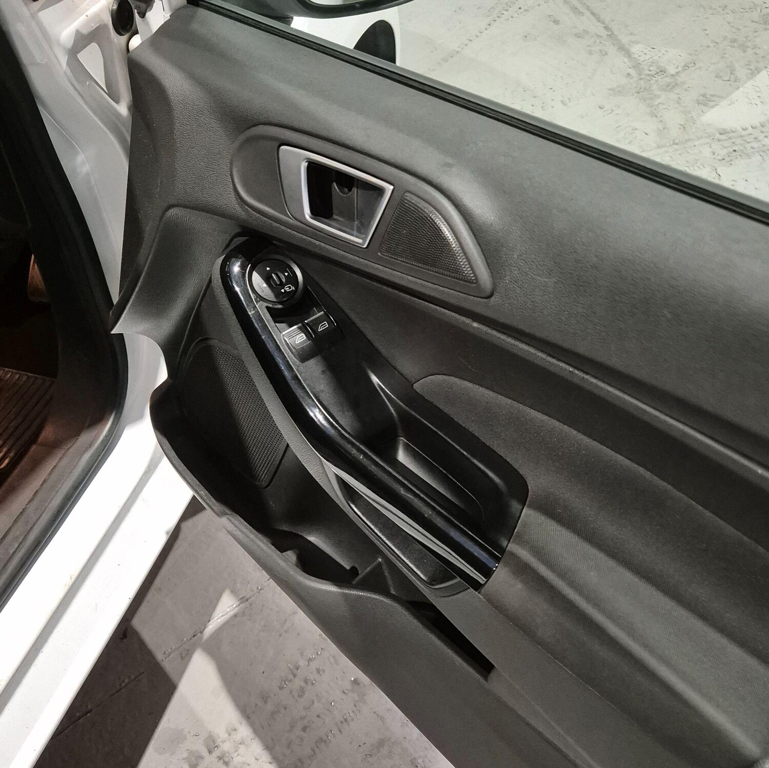 Used Ford Fiesta 2015 for sale - 76660594: Photo 29