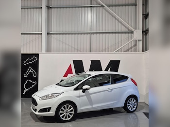 Used Ford Fiesta 2015 for sale - 76660594: Photo
