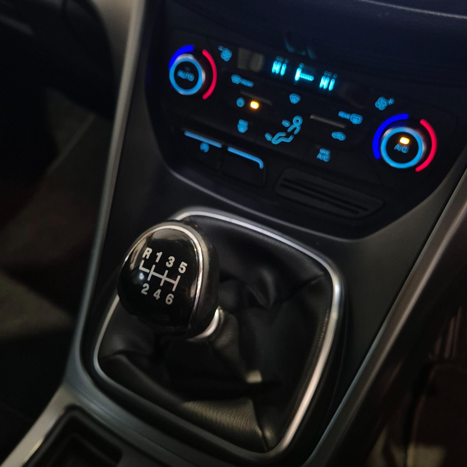 Used Ford Kuga 2018 for sale - 76994610: Photo 37