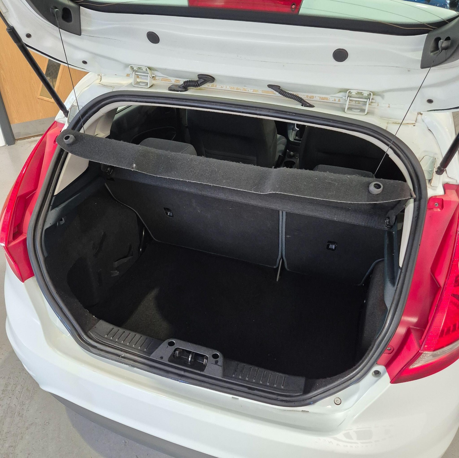 Used Ford Fiesta 2012 for sale - 76781062: Photo 35