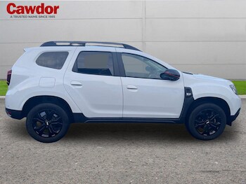 Used Dacia Duster 2023 for sale - 76927795: Photo