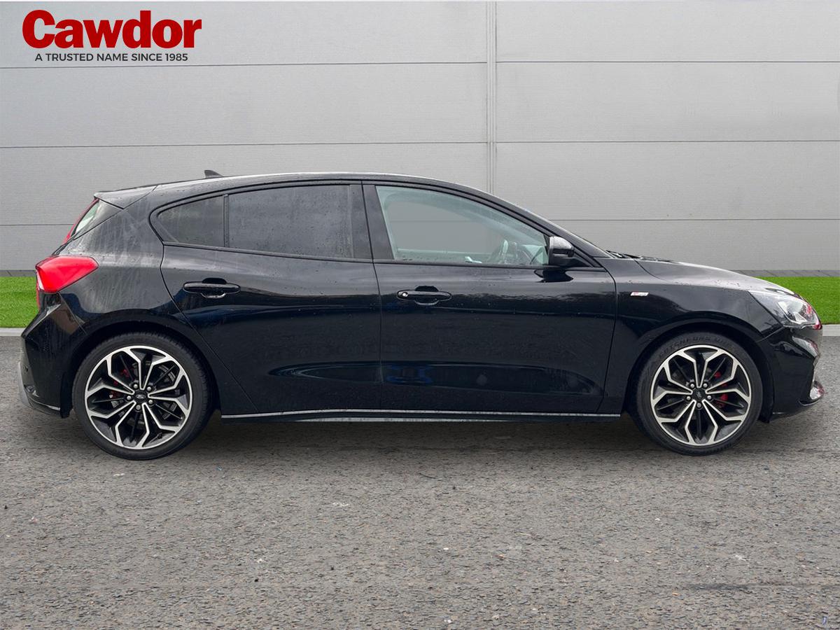 Used Ford Focus 2019 for sale - 76420455: Photo 2