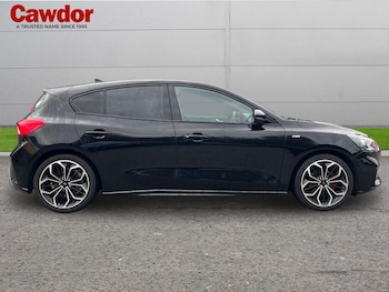 Used Ford Focus 2019 for sale - 76420455: Photo