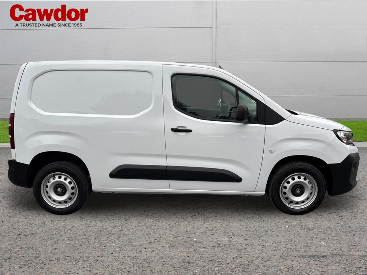 Used Vauxhall Combo 2025 for sale - 76871717: Photo 2