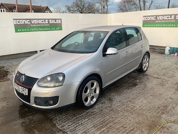 Used Volkswagen Golf 2005 for sale - 77707970: Photo