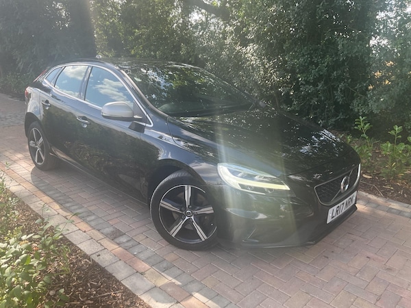 Used Volvo V40 2017 for sale - 75247127: Photo 5