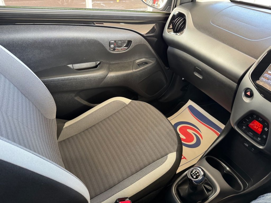 Used Toyota AYGO 2018 for sale - 78008851: Photo 15