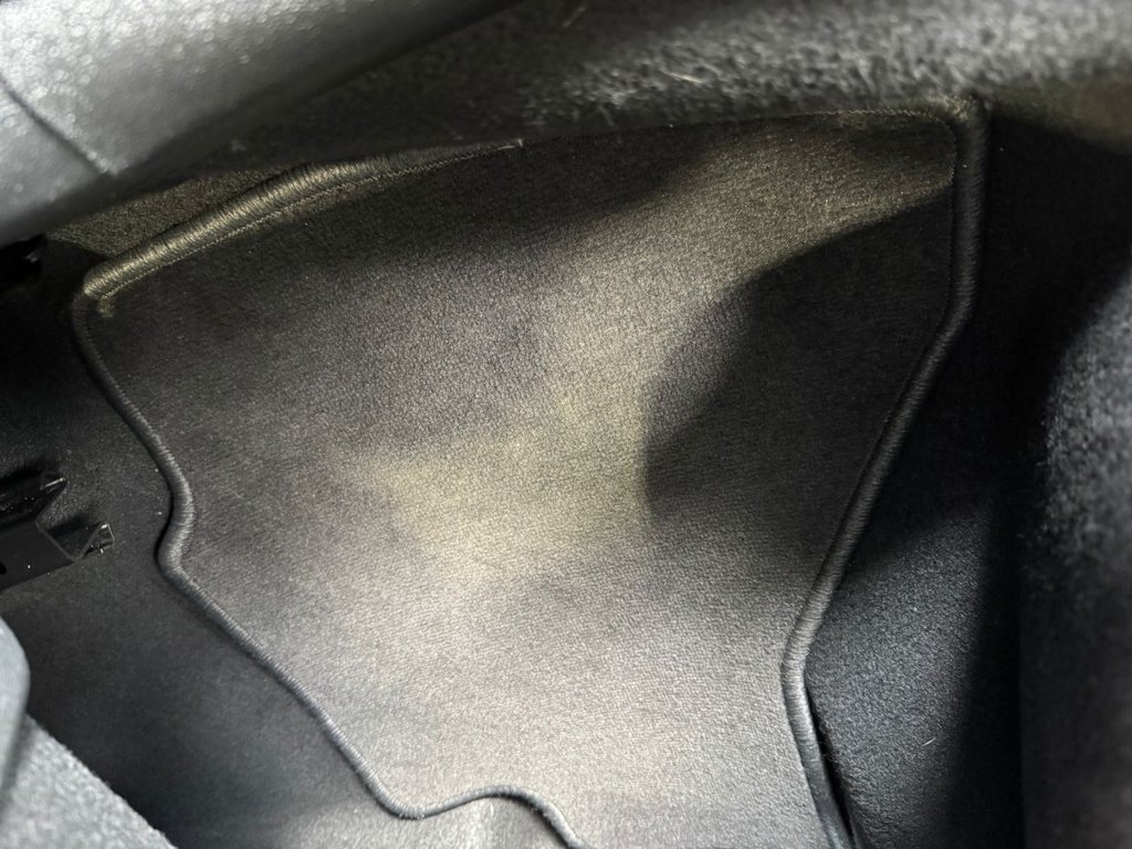 Used Toyota AYGO 2018 for sale - 78008851: Photo 40