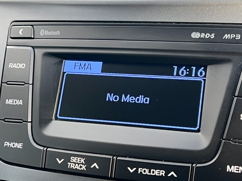 Used Hyundai i10 2017 for sale - 77571514: Photo 34