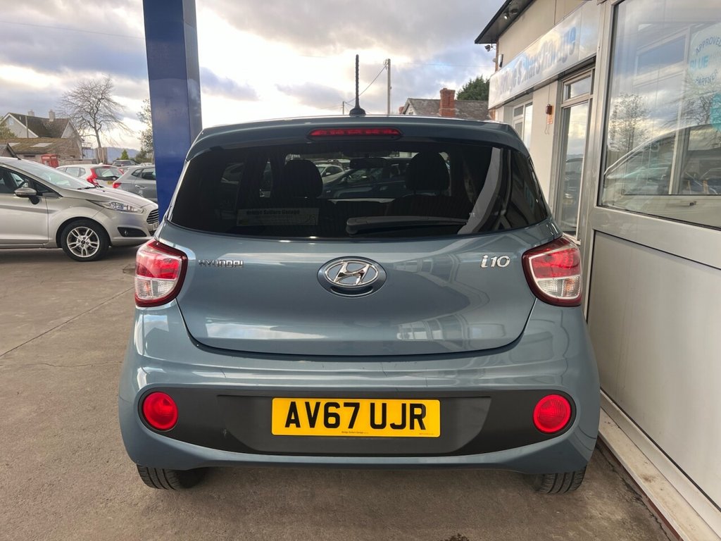 Used Hyundai i10 2017 for sale - 77571514: Photo 5