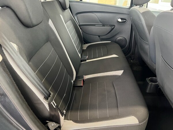 Used Dacia Sandero Stepway 2017 for sale - 76291185: Photo 17