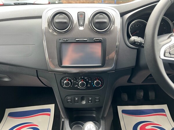 Used Dacia Sandero Stepway 2017 for sale - 76291185: Photo 23