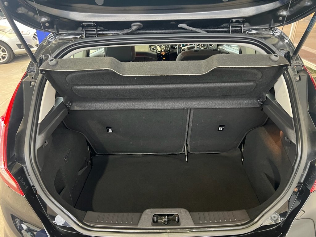 Used Ford Fiesta 2016 for sale - 77608657: Photo 4