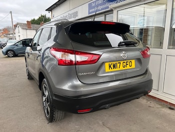 Used Nissan Qashqai 2017 for sale - 77764830: Photo