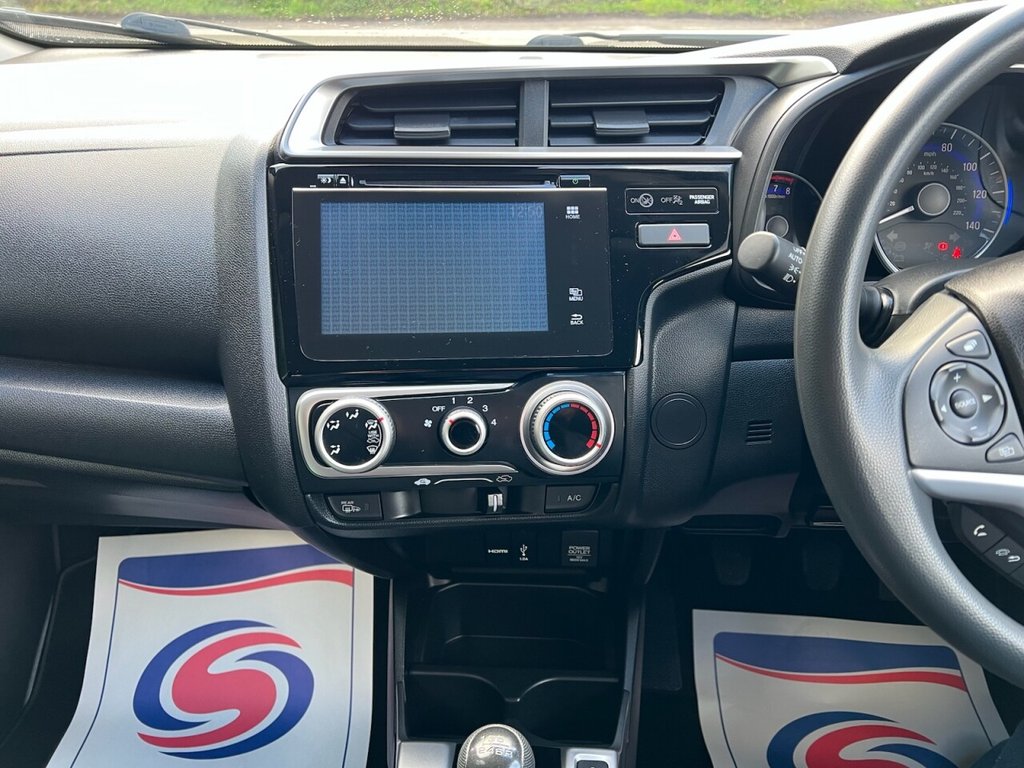 Used Honda Jazz 2018 for sale - 76569814: Photo 23