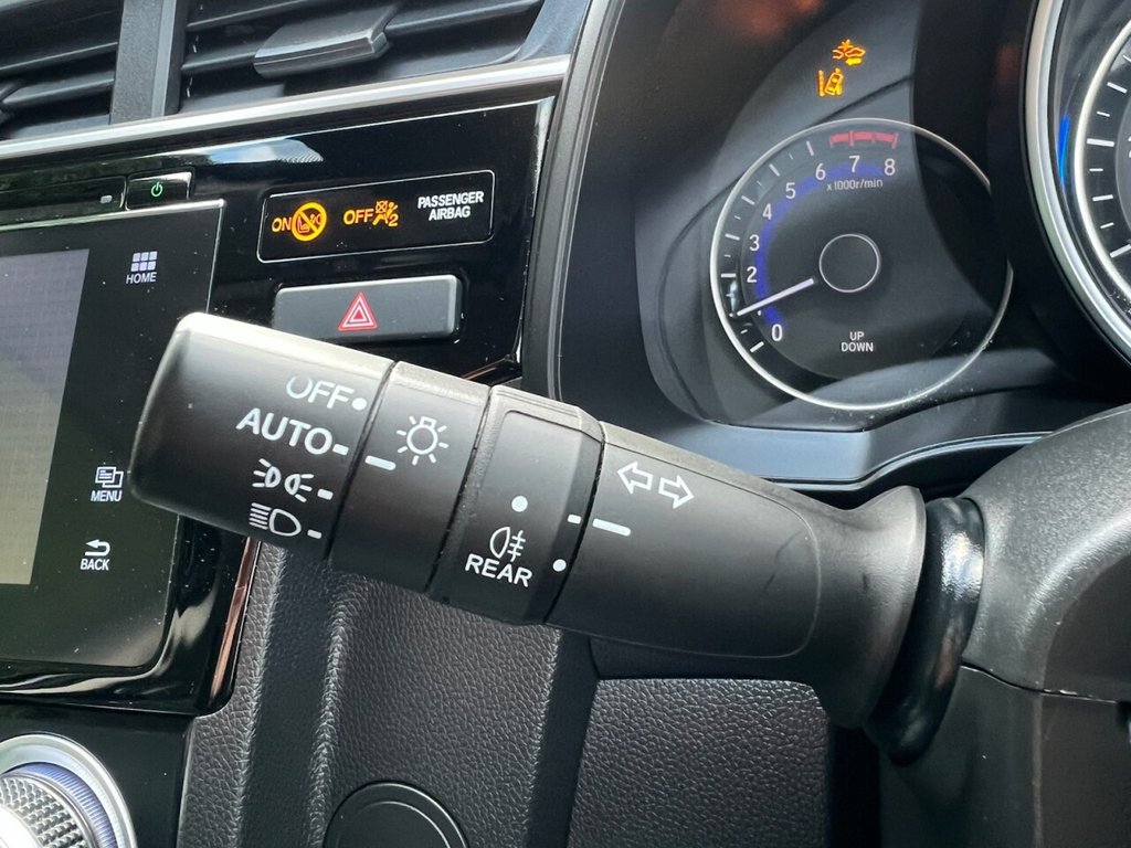 Used Honda Jazz 2018 for sale - 76569814: Photo 29