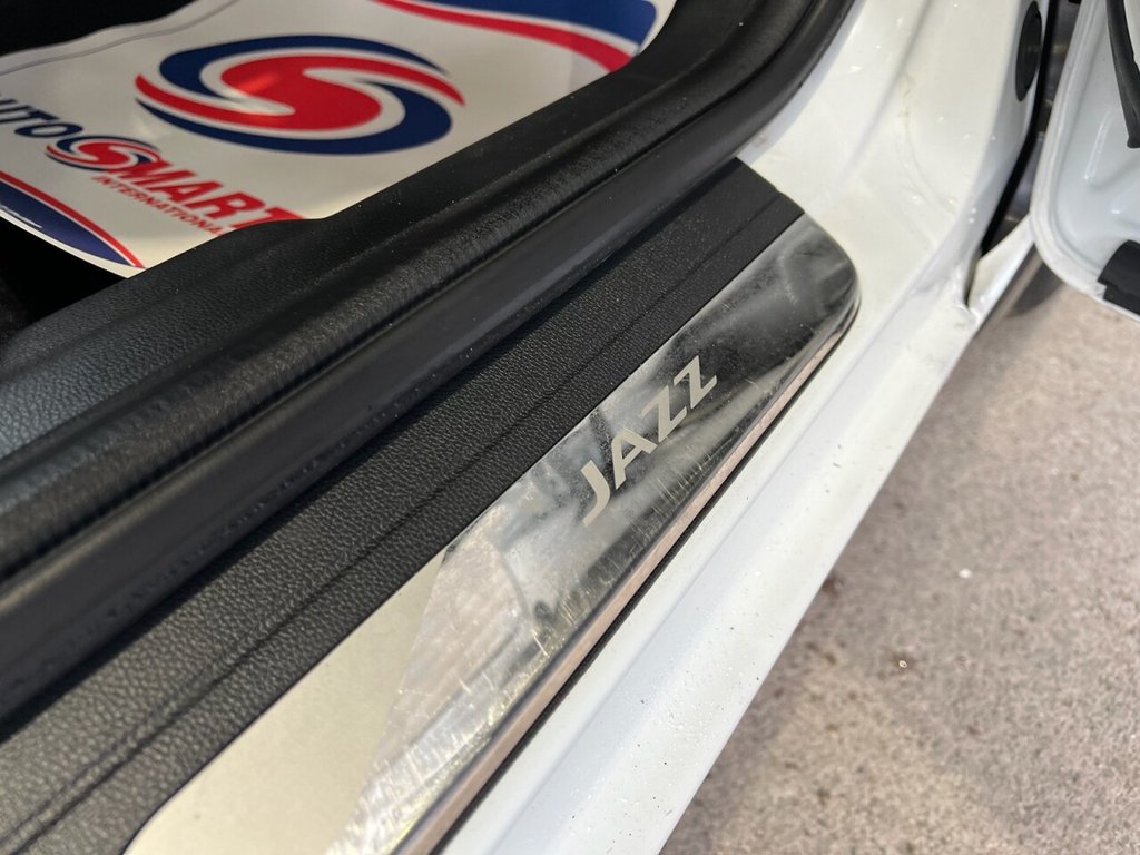 Used Honda Jazz 2018 for sale - 76569814: Photo 47