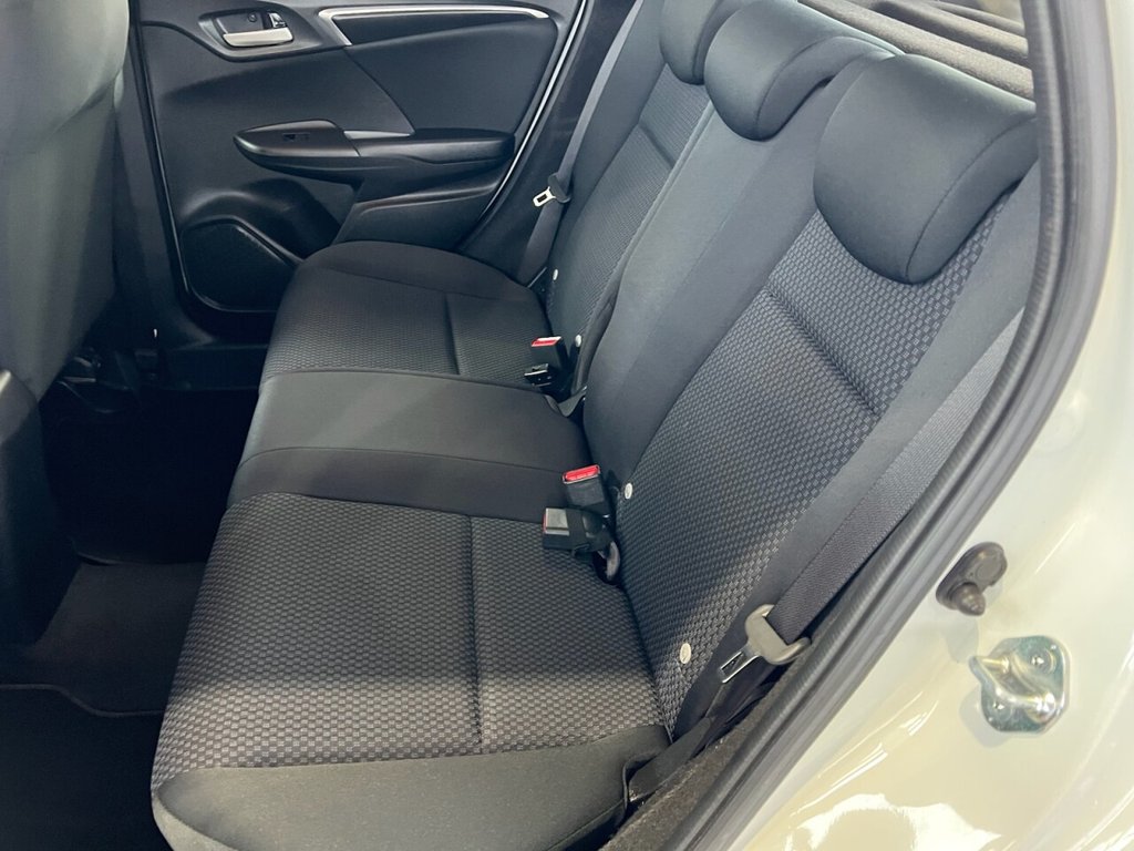 Used Honda Jazz 2018 for sale - 76569814: Photo 9